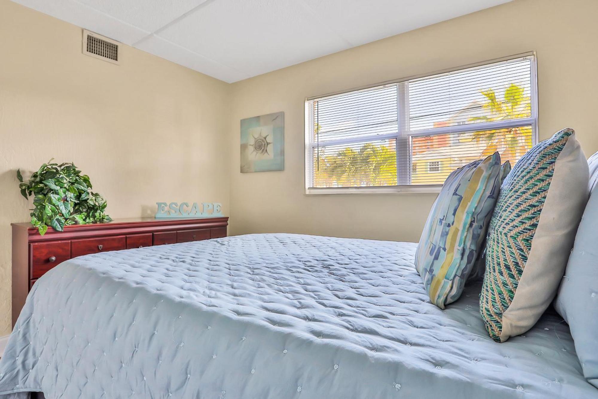 קייפ קנוורל Brista Del Mar Condos חדר תמונה