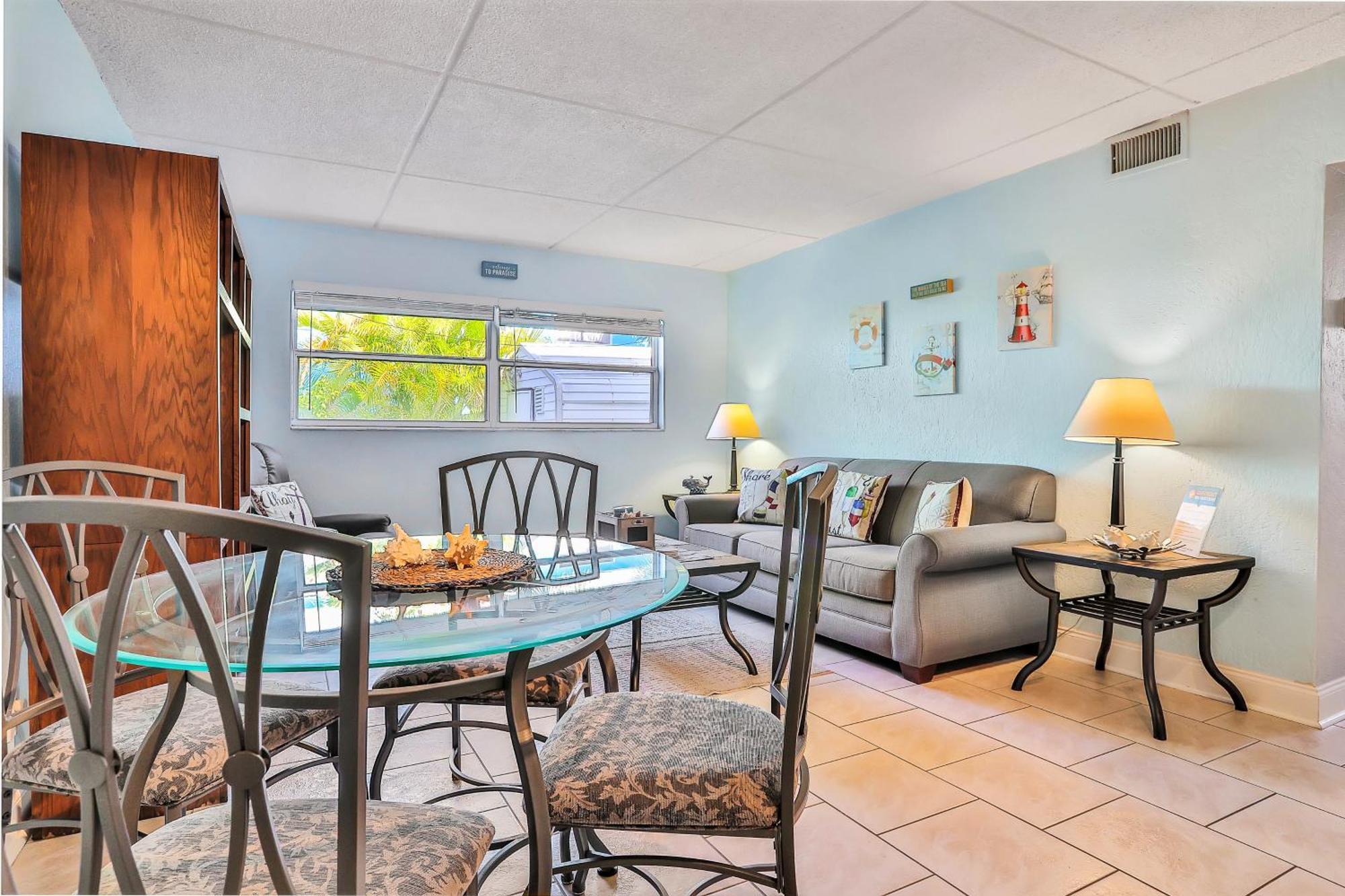 קייפ קנוורל Brista Del Mar Condos חדר תמונה